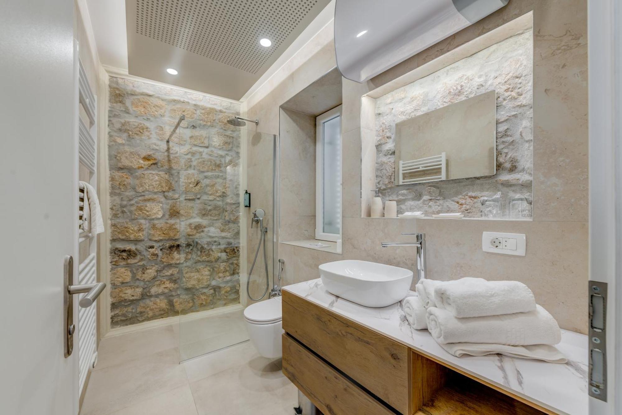 Inmotion Luxury Rooms Спліт Екстер'єр фото